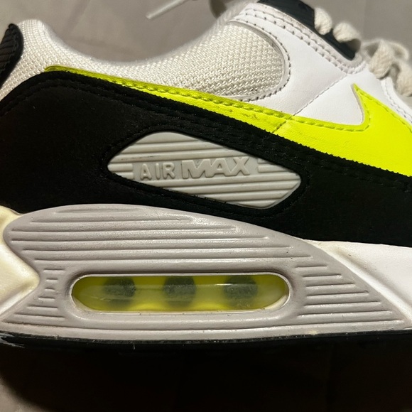 Nike Mens Air Max 90 CZ1846-100 White Running Shoes Sneakers Size 11.5 - Picture 3 of 12